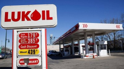 Bu ölkədə &ldquo;Lukoyl&rdquo; yanacaqdoldurma məntəqələrinin sahibləri nə edəcəklərini bilmirlər