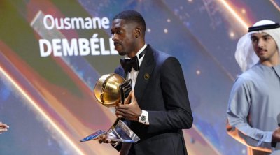 Dembele ilin ən yaxşı kişi futbolçusu seçildi - FOTO