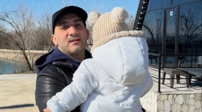 Qızı ilə foto paylaşıb bunları yazdı