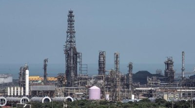 Venesueladan neft ixracı iflic vəziyyətinə düşdü