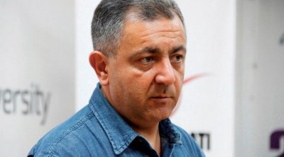 Ərəstun Oruclunun məhkəməsi BAŞLADI