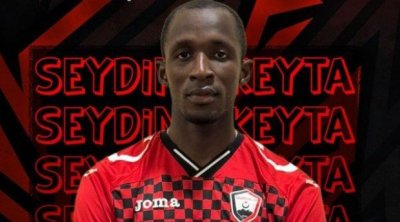 &ldquo;Qəbələ&rdquo; seneqallı müdafiəçi TRANSFER ETDİ