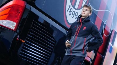 "Ayaks" İbrahimoviçin oğlunu İSTƏYİR