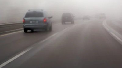 Şimal-Qərb bölgəsində QATI DUMAN: Göz-gözü görmür - VİDEO