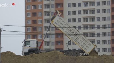 Saray qəsəbəsində gölləri qurudub yerində binalar tikiblər? - VİDEO