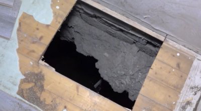 Kollektorun üzərində tikilən evin döşəməsi çökdü - "Partlayıb, bizim evin altına axıb" - VİDEO