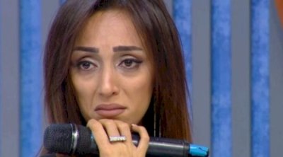 &ldquo;Ərim məni boşasa, ölərəm&rdquo; - VİDEO