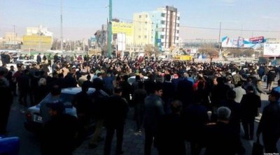 İranda etirazlar DAVAM EDİR: &ldquo;Xameneiyə ölüm!&rdquo; - VİDEO