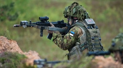 Estoniya Qrenlandiyanı müdafiə etmək üçün bir zabit göndərəcək