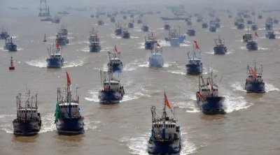 Pekin dənizdə &ldquo;Böyük Çin Divarı&rdquo; qurur