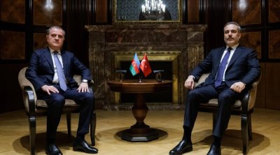 Türkiyə və Azərbaycan XİN başçıları regional məsələləri müzakirə ediblər