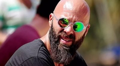 Acun Ilıcalının ortağı hava limanında saxlanıldı &ndash; FOTO