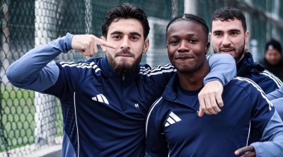 Almaniya nəhəngi Elvini transfer etmək istəyir - 15 milyon avro