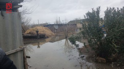 Kürdəmirdə magistral su borusu partladı - 8400 abonent susuz qaldı - FOTO