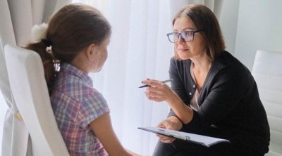 Məktəb psixoloqlarının NƏZƏRİNƏ