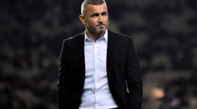 Sabiq klubu Qurban Qurbanovu TƏBRİK ETDİ