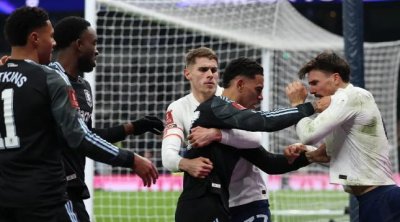 Matçda dava düşdü, iki klub da CƏZALANDIRILDI