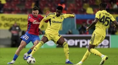 &ldquo;Fənərbağça&rdquo; səfərdə heç-heçə etdi - VİDEO