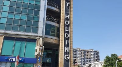 Mehdiyevin qardaşının tikdirdiyi qəzalı bina - lifti belə yoxdur...