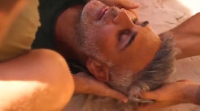 Doğuşun "Survivior"da ürəyi getdi – VİDEO