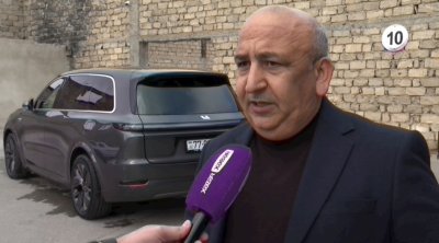 Çin avtomobili aldı, qüsurlu çıxdı &mdash; Maşın özünü divara çırpır &ndash; VİDEO