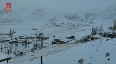 Xınalığa 6 sm qar yağdı - FOTO