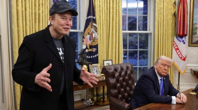 Dünyanın ən varlı insanı bədbəxt olduğunu bəyan etdi