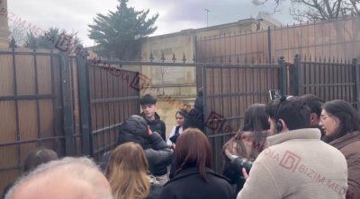 Silahlı insidentin baş verdiyi liseydən görüntülər &ndash; VİDEO