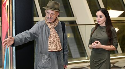 Leyla Əliyeva &ldquo;Yüksələn işıq&rdquo; sərgisində - FOTO