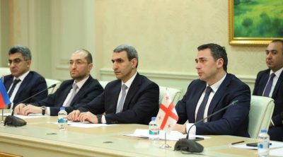 Orta Dəhliz üzrə əməkdaşlığın genişləndirilməsi ilə bağlı DÖRDTƏRƏFLİ GÖRÜŞ &ndash; FOTO