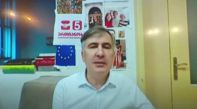 Saaakaşvili Tbilisi məhkəməsində günahını qəbul etmədi