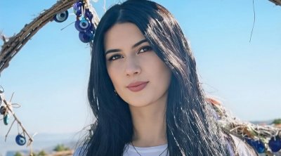 "İdrak" liseyində şagirdi tərəfindən güllələnən müəllimədən xəbər var