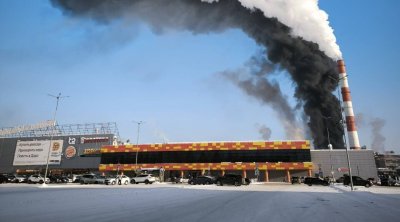 Ukrayna PUA-ları Uxta şəhərində &ldquo;Lukoyl&rdquo;un neft emalı zavoduna zərbə endirdi
