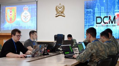 Azərbaycan və Böyük Britaniya hərbçiləri kibertəhlükəsizlik təlimində iştirak ediblər - FOTO