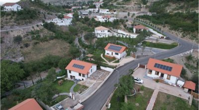 Bakıda mənzili olan keçmiş məcburi köçkünlər Qarabağda EV VERİLMİR?