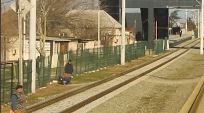 Dəmir yolu ətrafında yerləşən tikililərlə bağlı XƏBƏRDARLIQ – VİDEO