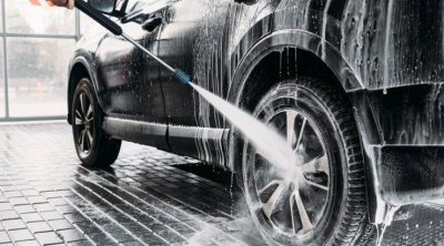 Bakıda işlədiyi &ldquo;moyka&rdquo;dan maşın qaçıran şəxs SAXLANILDI