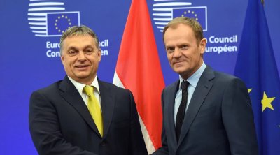 Tusk sosial şəbəkədə Orbánla açıq polemikaya girdi