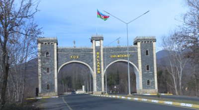 Balakəndə YANĞIN OLDU - 75 yaşlı ev sahibi xəsarət aldı