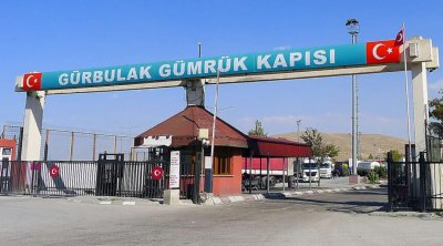 Türkiyə-İran sərhədində insanların keçidi dayandırıldı