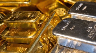 Qızıl və gümüş yenə BAHALAŞDI