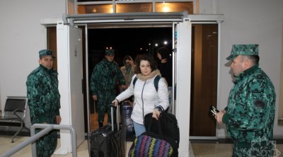 Bir qrup Rusiya vətəndaşı İrandan təxliyə olundu - FOTO