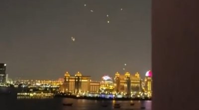Doha səmasında İranın atdığı raketlər zərərsizləşdirilib - VİDEO