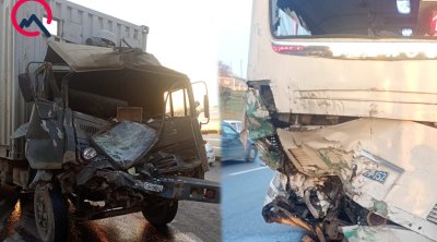 Sürücü sükanda yuxuladı - &ldquo;KamAZ&rdquo; marşrut avtobusuna çırpıldı &ndash; FOTO
