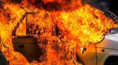 Salyanda obyektə çırpılan avtomobil YANDI