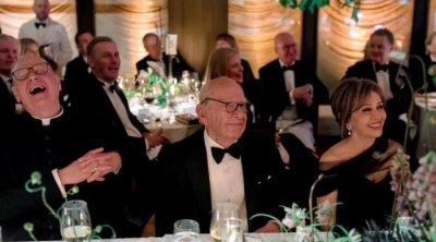 Milyarder 95 illik yubileyini belə qeyd etdi - FOTO