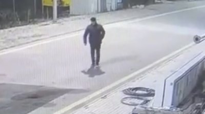 Qəzada ölən şəxsin yaxınları axtarılır - Əlində &ldquo;Süleyman&rdquo; yazılmış döymə var - VİDEO