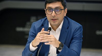 Fərid Qayıbov onu özünə yenidən müşavir təyin etdi &ndash; FOTO