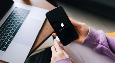 iPhone istifadəçilərinin NƏZƏRİNƏ: Təcili iOS-u yeniləyin