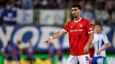 Mahir Emreli: "Beş dəqiqə oynasam belə, özümü sübut etməyə çalışıram"